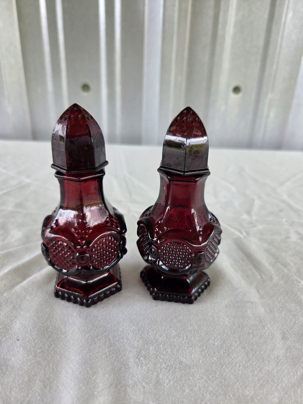 Vintage Avon Salt And Pepper Shaker Set  Red Glass 1978